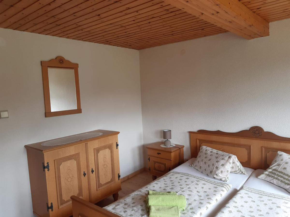 Ferienwohnung Johanna Sankt Georgen im Gailtal Exterior foto